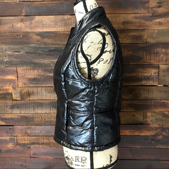 Princess Vera Wang Vest - Picture 3 of 6